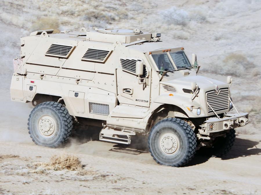 International MaxxPro 4x4 2007 года  (фото 16 из 16)